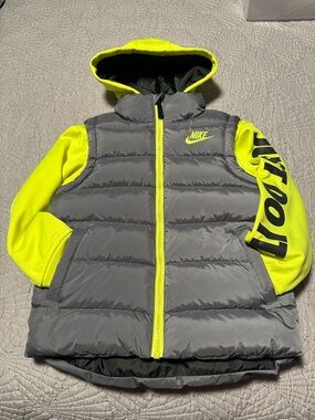 Nike Little Boys Gray Quilted Vest Jacket, EUC (Wore Once), Size 5